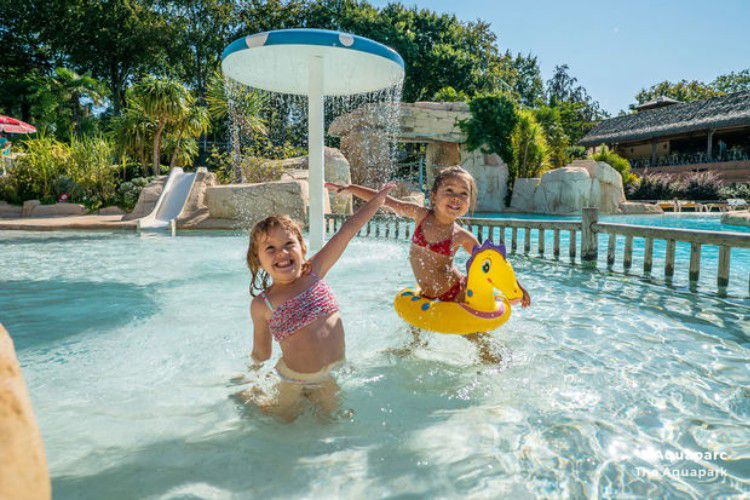 Domaine Des Ormes Tarifs Et Avis Camping Epiniac Camping And Co