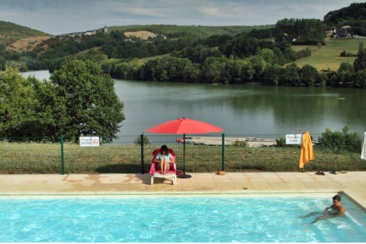 Flower camping Lac du Causse - tarifs et avis Camping - 19600 Lissac ...