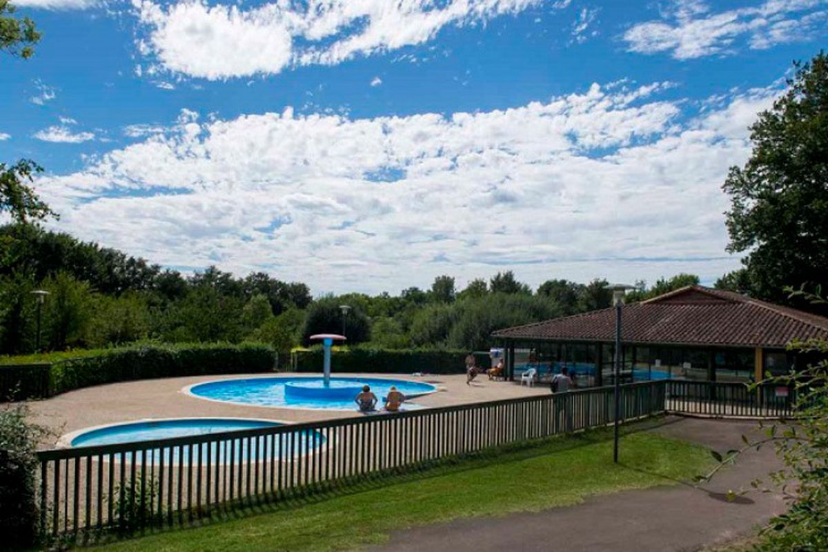 Camping des Lacs tarifs et avis Camping 16150 Pressignac Camping and co