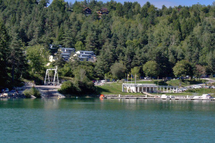 Lac de Vouglans tarifs et avis Camping 39260 Maisod Camping and co