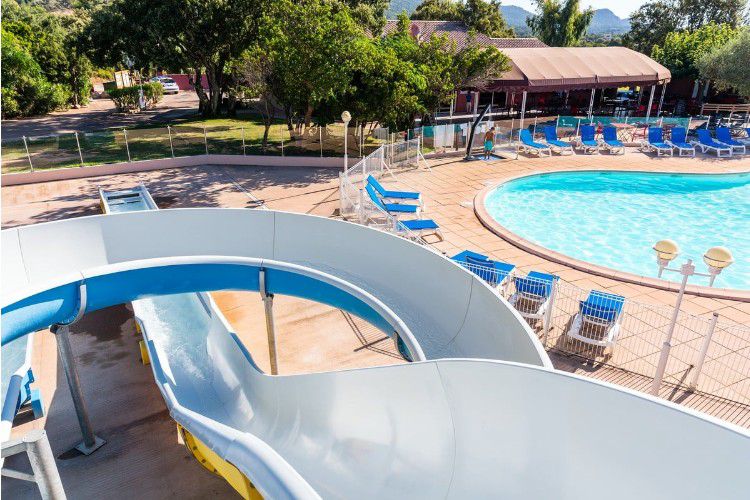 Camping Corse bord de mer piscine & parc aquatique 2024