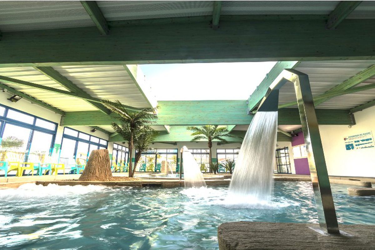 Caravan'Ile tarifs et avis Camping 85680 La Guérinière Camping and co