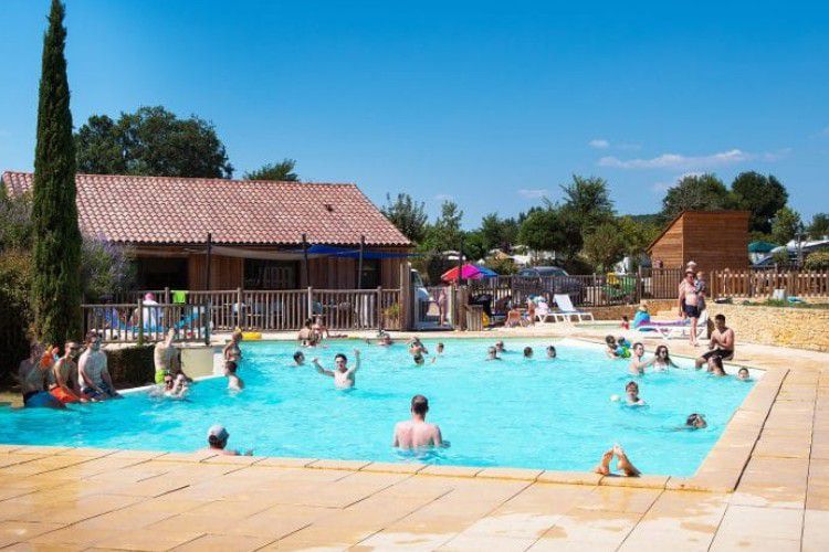 Le Rocher De La Cave tarifs et avis Camping 24200 CarsacAillac Camping and co Le Rocher De La Cave tarifs et avis Camping 24200 CarsacAillac Camping and co