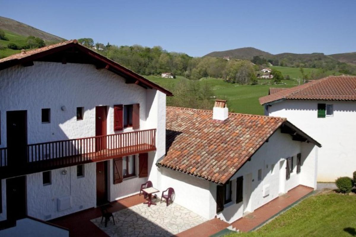 Village Vacances Le Pays Basque - Sare - tarifs et avis - Camping and co