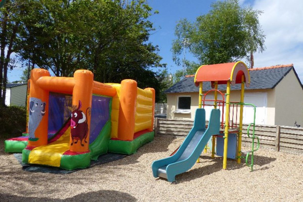 Camping La Roche Percée - Fouesnant - tarifs et avis - Camping and co