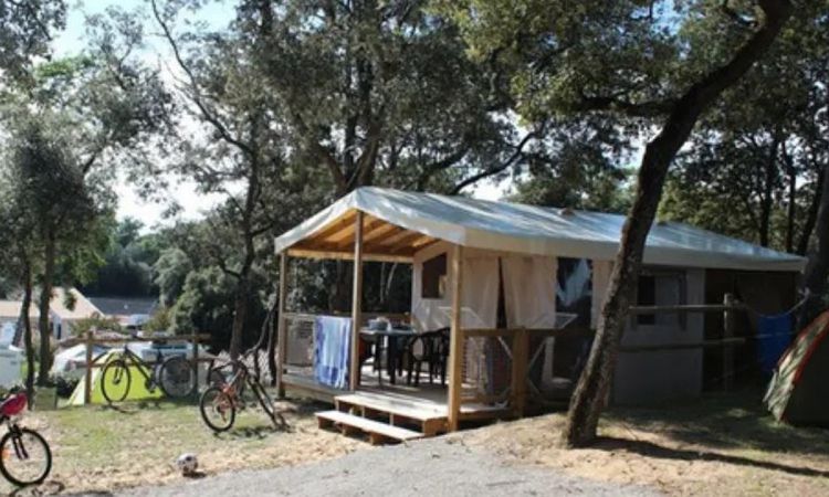 Camping Le Bosquet - Jard-sur-Mer : Campingplatz buchen | Camping and Co