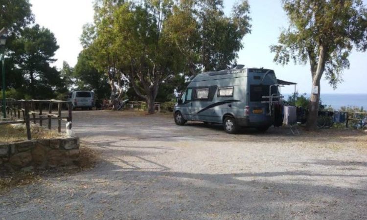 Camping Rais Gerbi Camping & Village - Finale Di Pollina : Campingplatz  buchen | Camping and Co