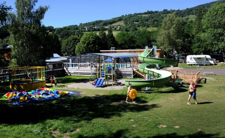 Flower Camping Les Vernières Auvergne La Bourboule Avis