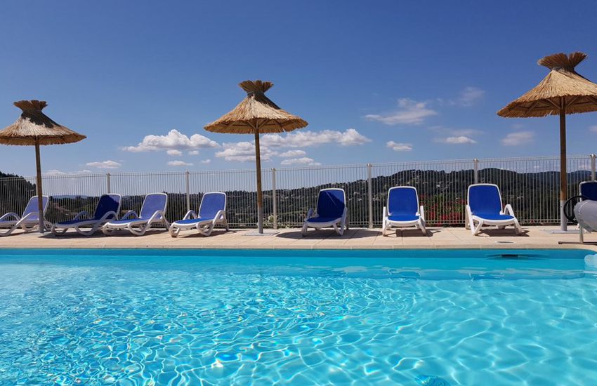 Camping Les Pins D'Ucel