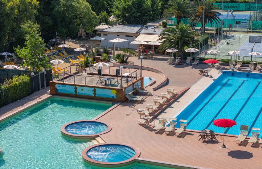 Club del Sole La Risacca Family Collection