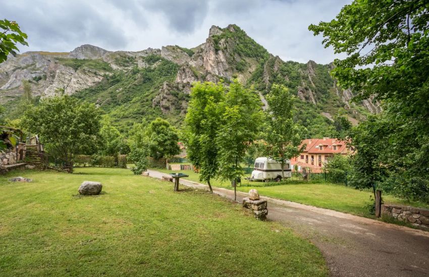 La Pomarada De Somiedo