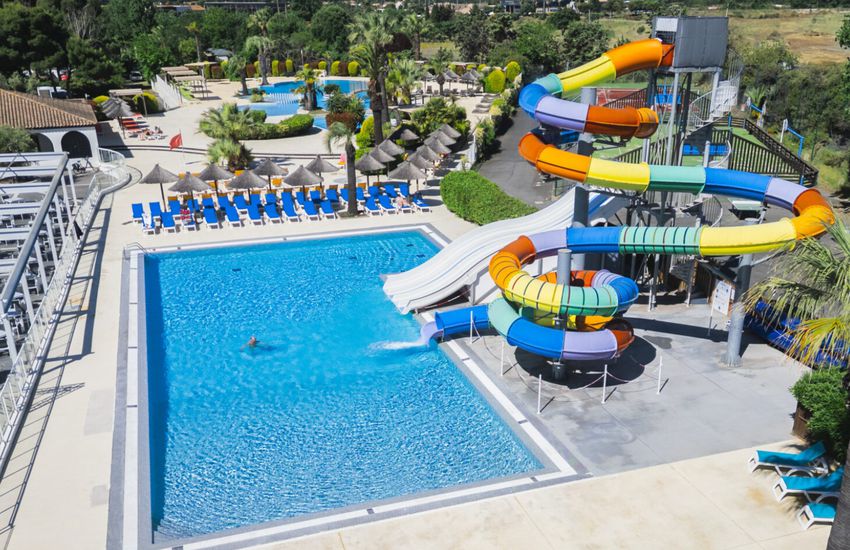 Camping Les Champs Blancs