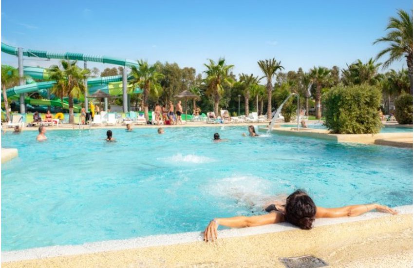 L'Oasis & California