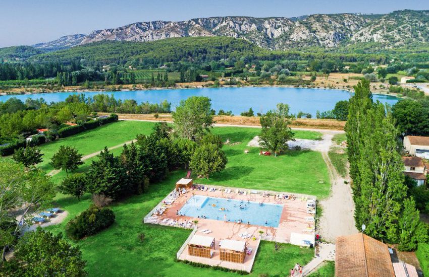 Camping Les Rives du Lubéron