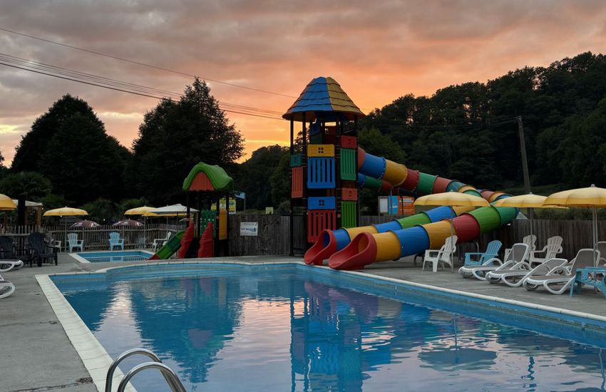 A L'Ombre Des Tilleuls