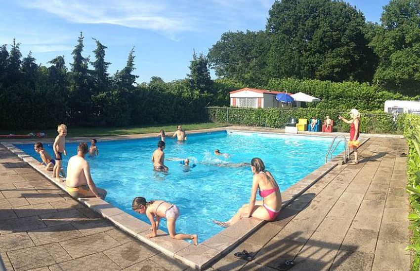 Camping De Peel