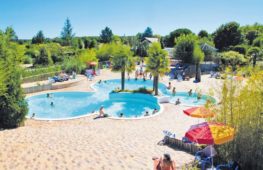Castel Camping Les Bois du Bardelet
