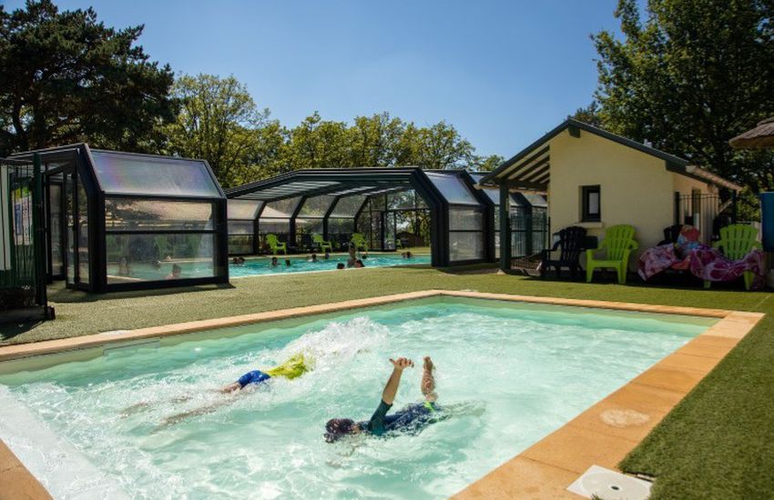 Camping Les Hirondelles