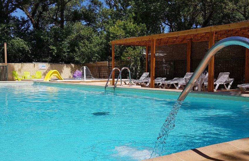 Camping Les Rives De L'Aygues