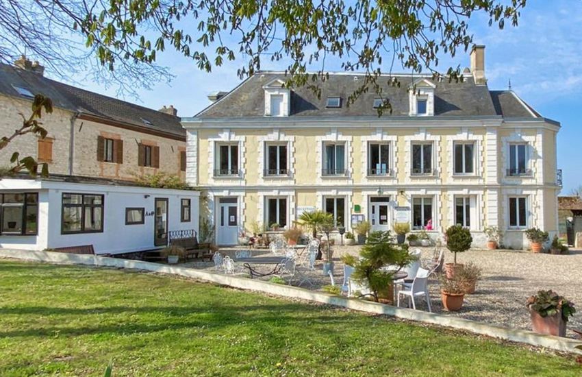 Camping Château De Bouafles