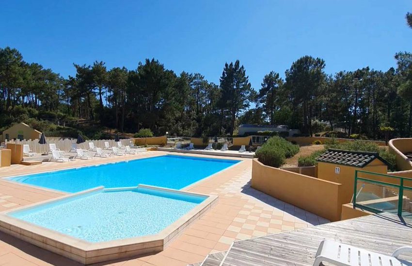 Domaine Des Pins