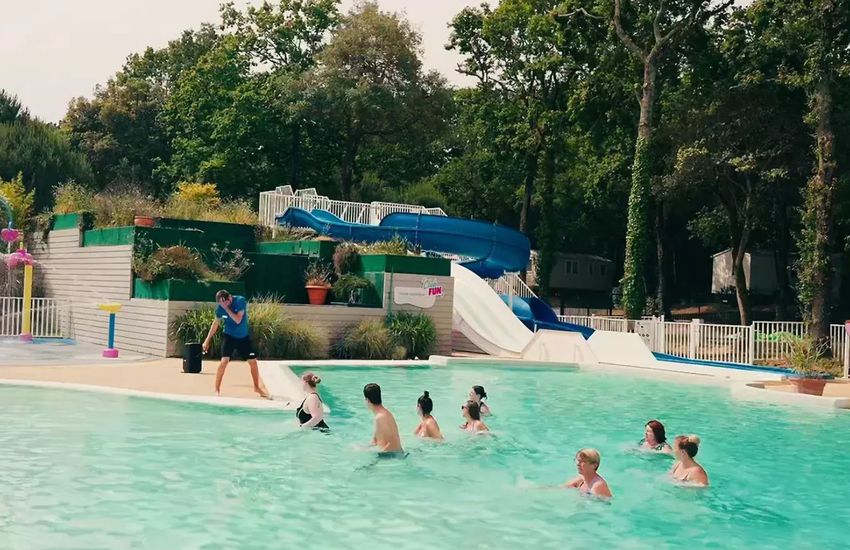 Camping Les Pierres Couchées